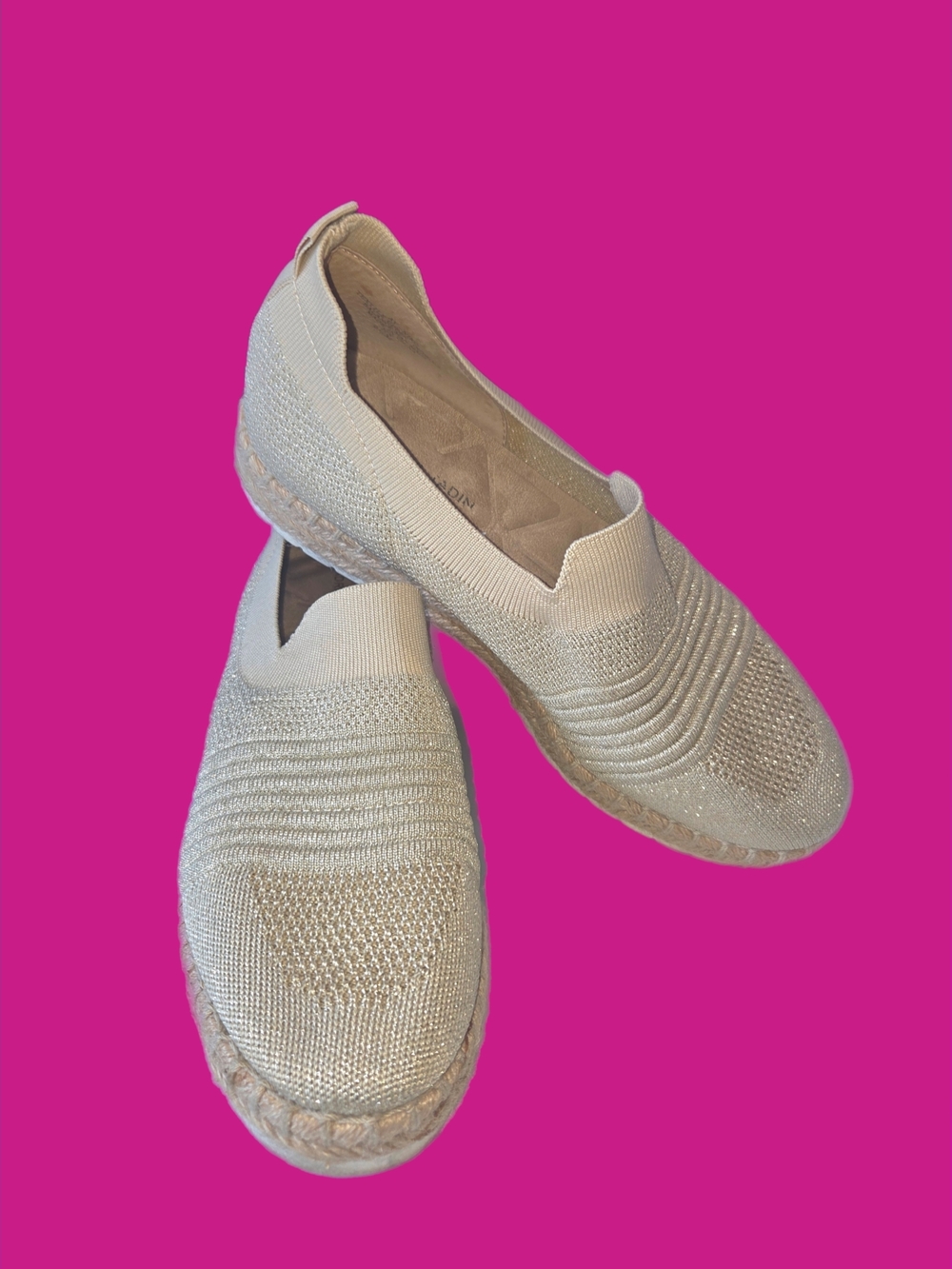 Adrienne Vittadini Niko Gold Breathable Knit Espadrilles Size 9.5
